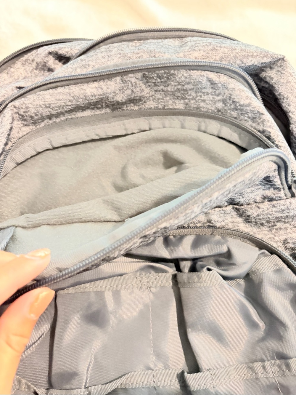 Adidas Backpack ๐ ๐ชธ - Picture 4 of 9